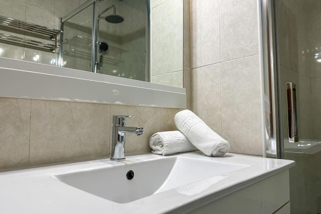 Luminoso Apartamento Turistico En Chamartin Madrid Extérieur photo